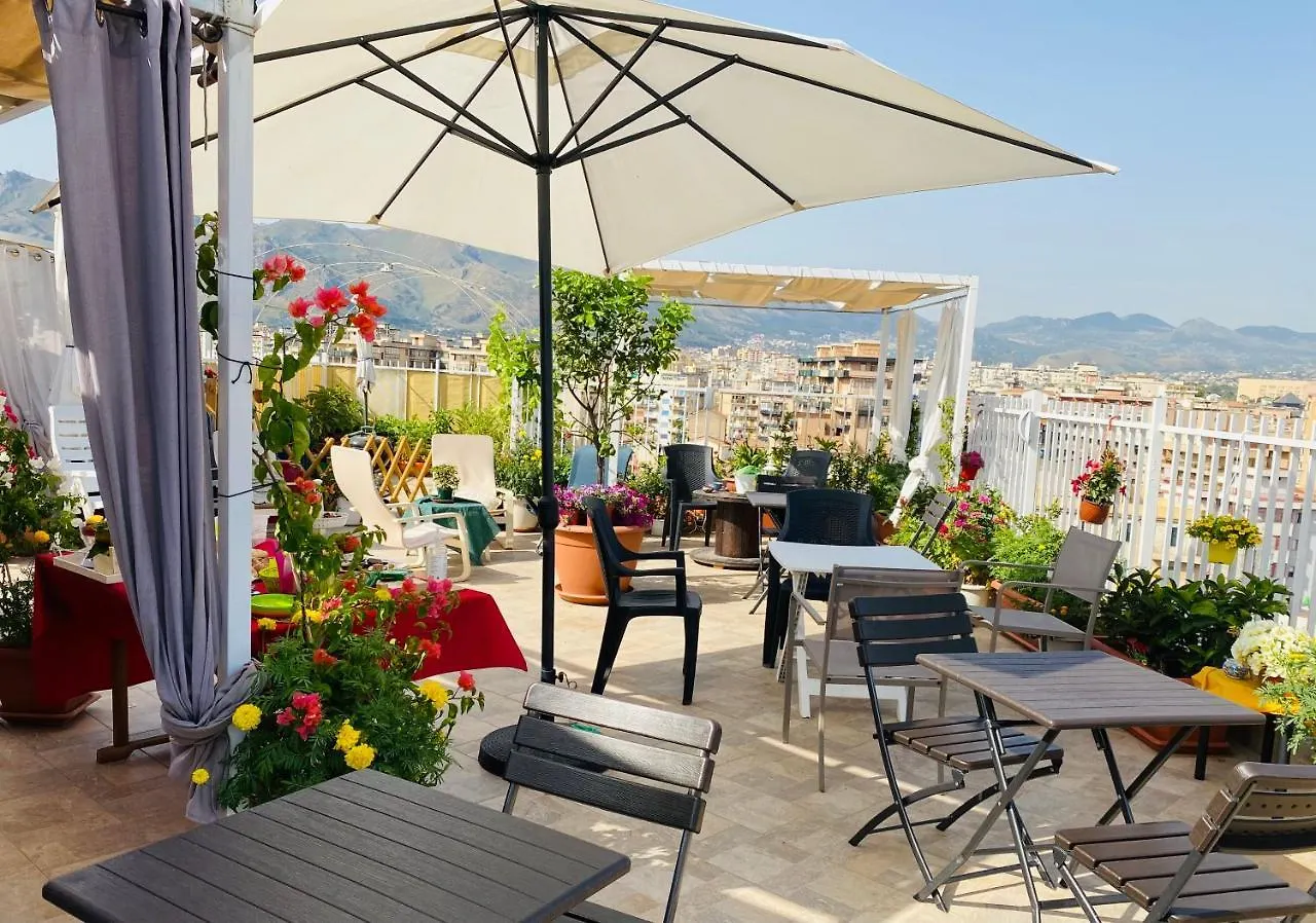 Bed and Breakfast Lealbe Di Sicilia Palermo 0*,
