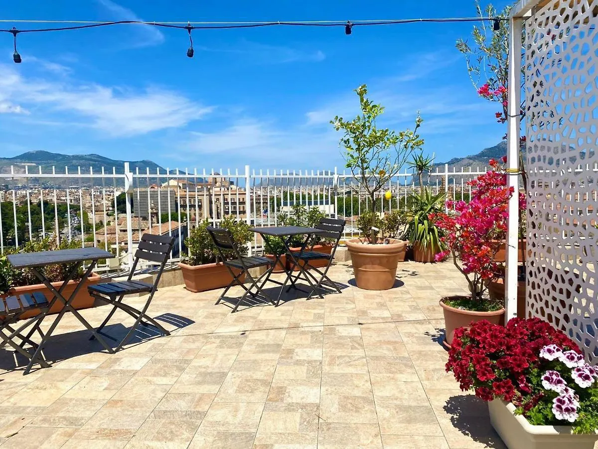 Bed and Breakfast Lealbe Di Sicilia Palermo 0*,  Włochy