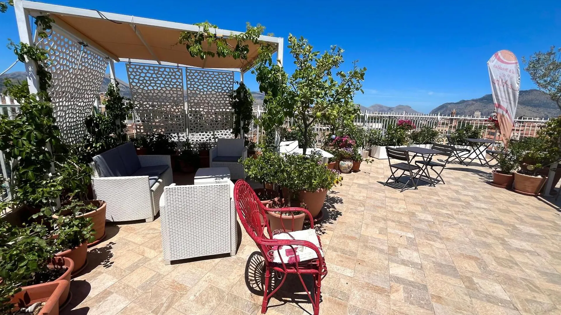 Nocleg ze śniadaniem Bed and Breakfast Lealbe Di Sicilia Palermo Włochy