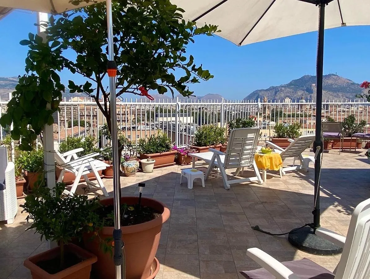 Bed & Breakfast Lealbe Di Sicilia Bed and Breakfast Palermo