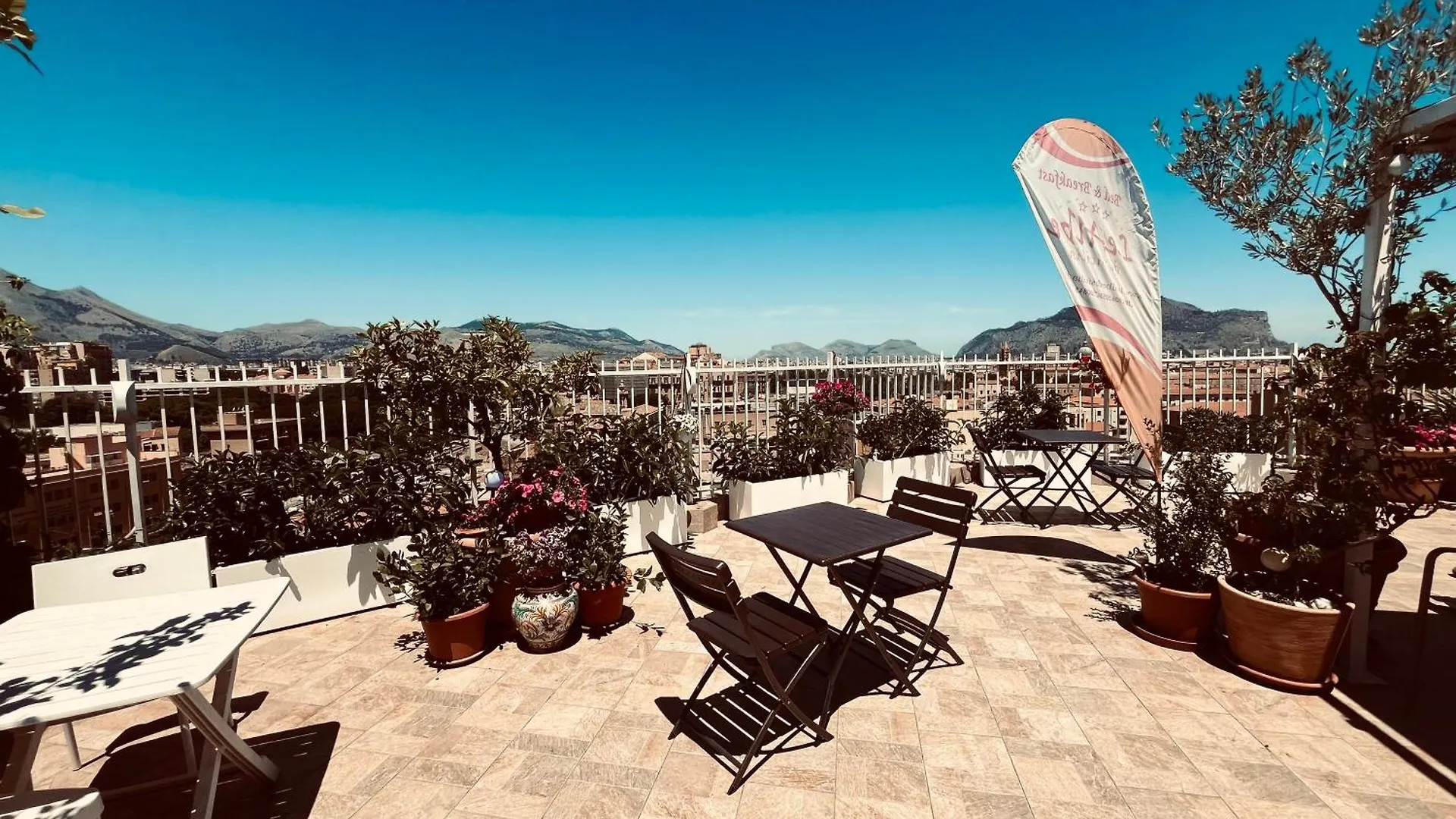 Lealbe Di Sicilia Bed and Breakfast Palermo Bed & Breakfast