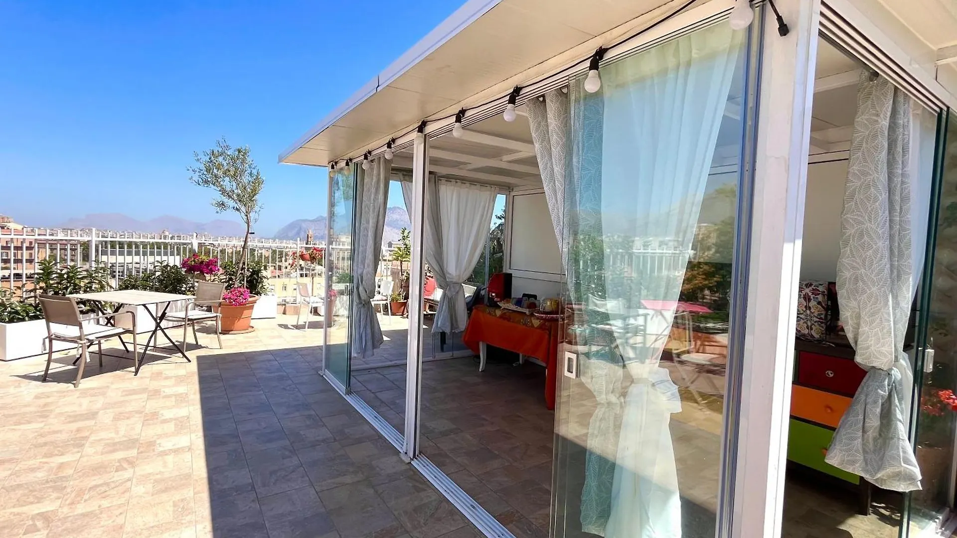 Lealbe Di Sicilia Bed and Breakfast Palermo Bed & Breakfast