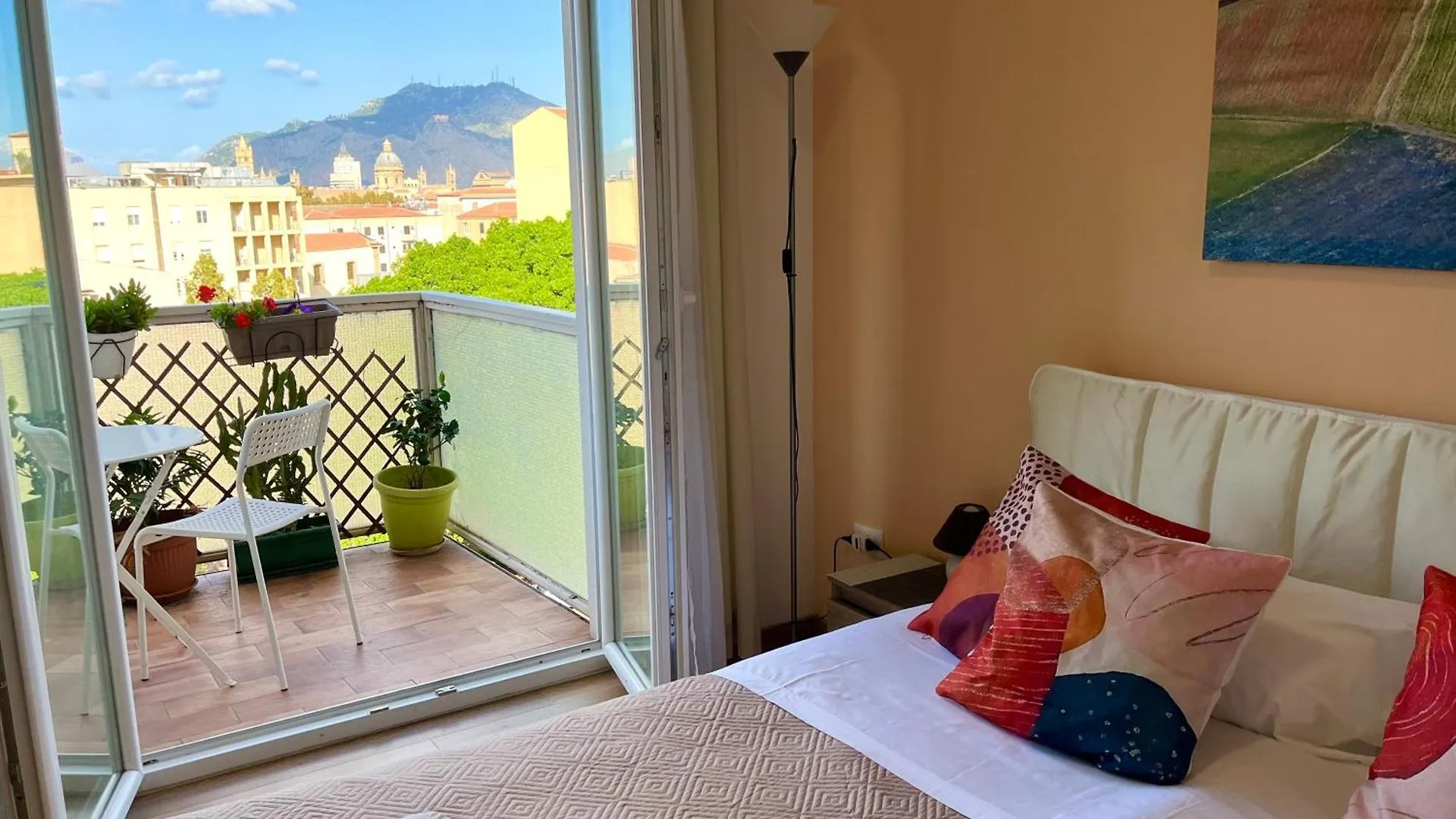 Bed and Breakfast Lealbe Di Sicilia Palermo Bed & Breakfast
